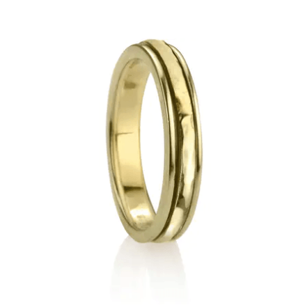 Yellow Gold Figit Ring with hammered design and spinning center band, displayed with complimentary MeditationRings Tin and Travel Pouch