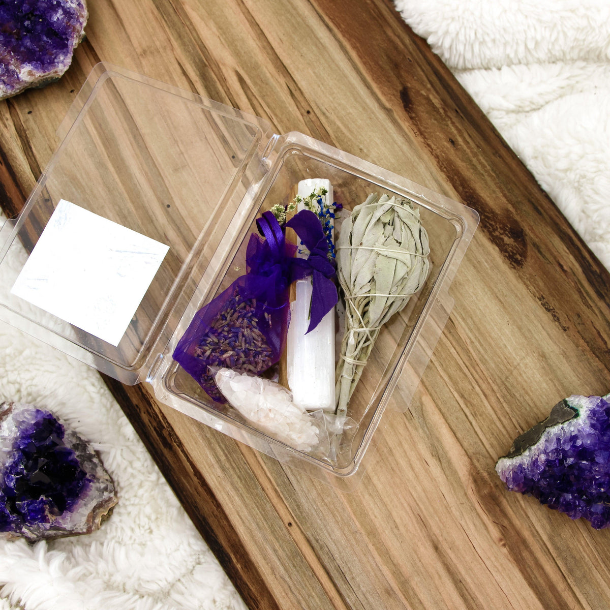 smudging kit, sage bundle, smudge kit, smudge set, beginners smudge, how to smudge, what do I need to smudge, tools for smudging, space clearing, energy clearing, smudging kits, crystal kits
