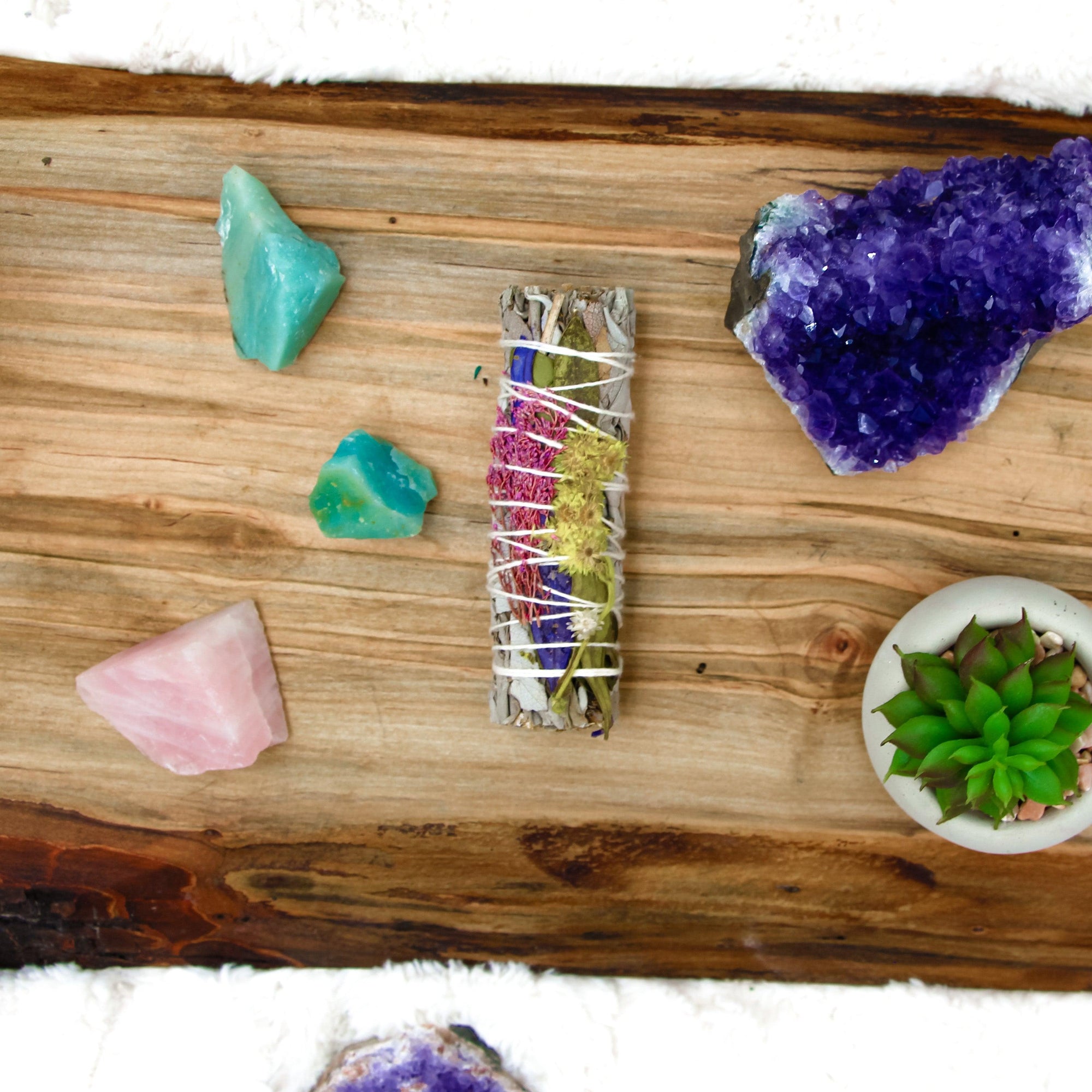 white sage, smudge bundle, sage bundle, 7 chakra sage bundle, 7 chakra smudge, smudging bundles, smoke cleanse, calendula floral sage, calendula sage, calendula smudge, calendula floral sage