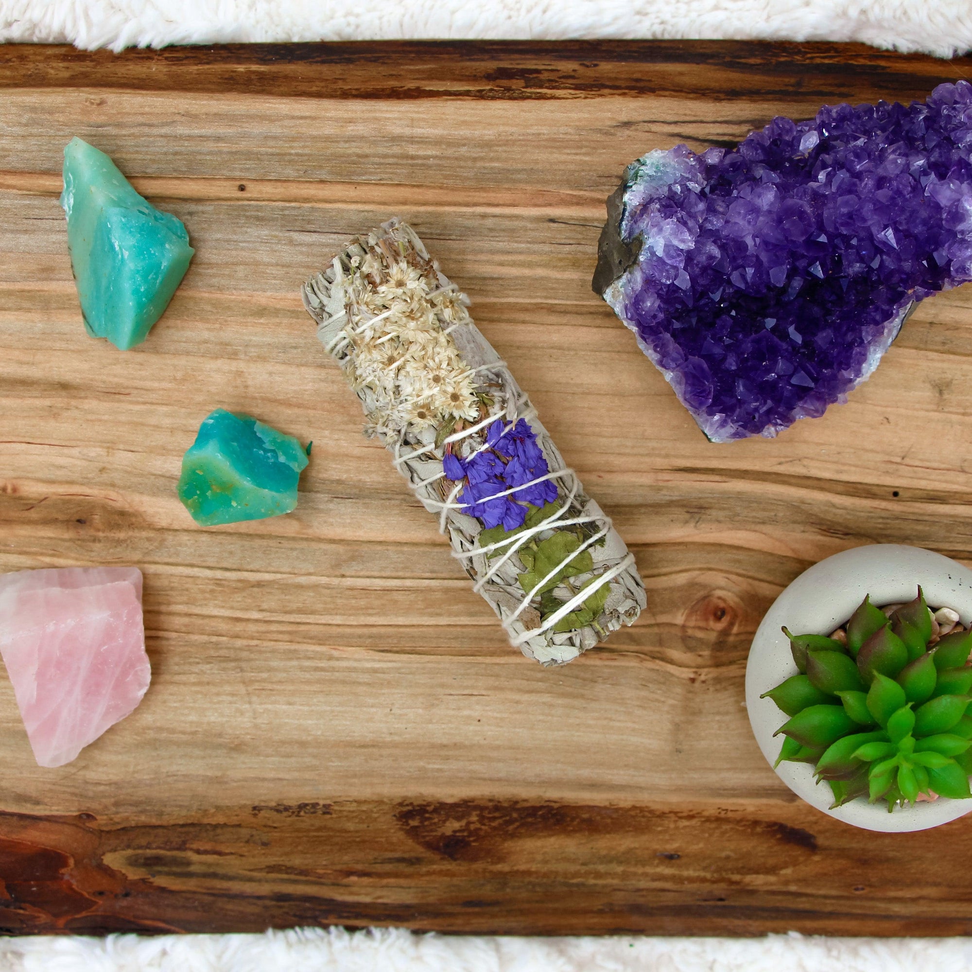 white sage, smudge bundle, sage bundle, 7 chakra sage bundle, 7 chakra smudge, smudging bundles, smoke cleanse, lavender sage, eucalyptus sage, sinuata sage floral sage